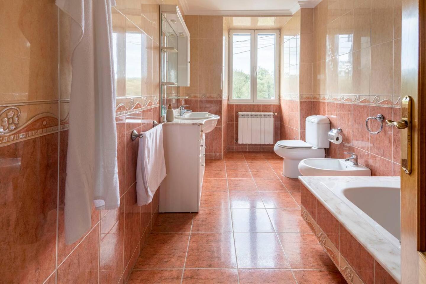 Vila Galihost - Casa Con Enorme Jardin En Cambados Exteriér fotografie