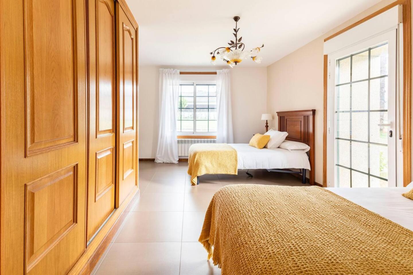 Vila Galihost - Casa Con Enorme Jardin En Cambados Exteriér fotografie