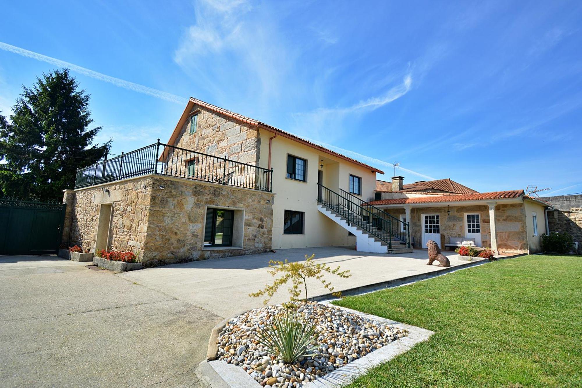 Vila Galihost - Casa Con Enorme Jardin En Cambados Exteriér fotografie